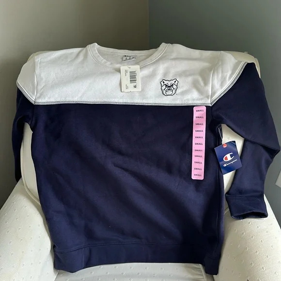 Butler women’s crewneck sweatshirt - Picture 1 of 4